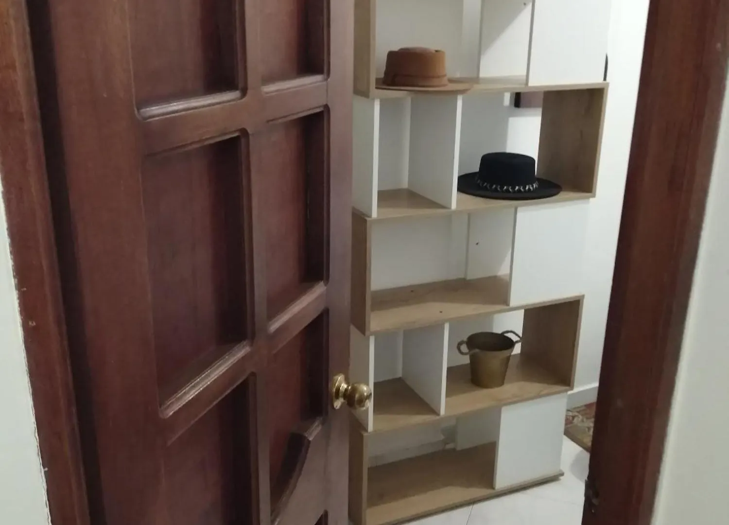 Habitacion Laureles Medellin Colombia